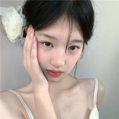 温柔安静的女人们